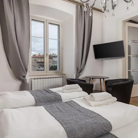 Apartment Art Teatro Rijeka
