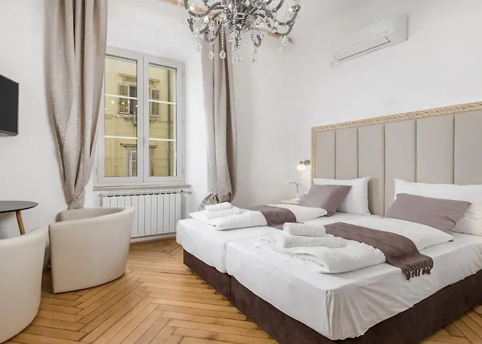 Art Teatro Appartement Rijeka