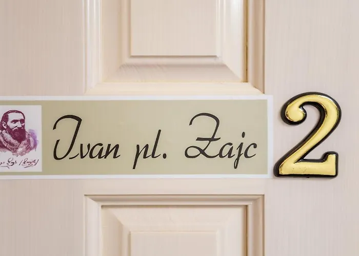 Art Teatro Appartement Rijeka
