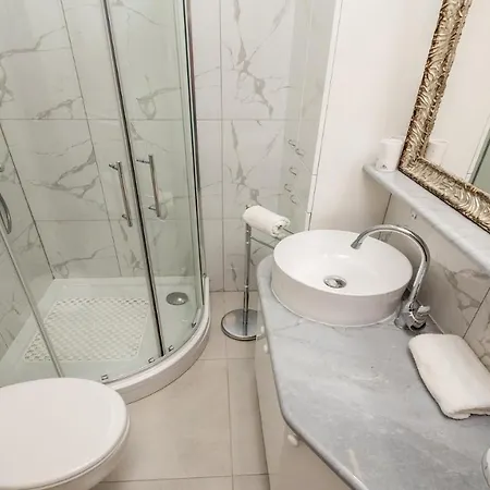 Art Teatro * Ριέκα